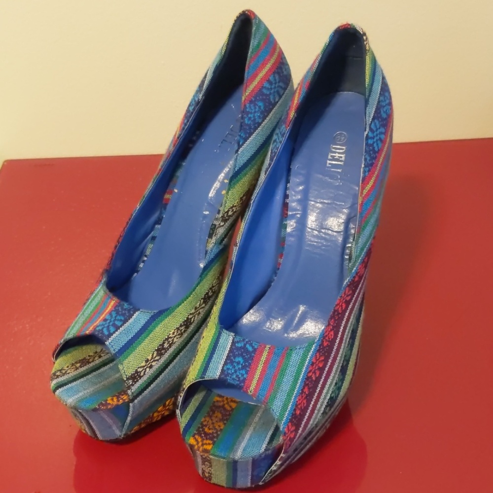 Shoes - Picture 3 of 3